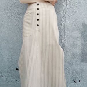 Zara Women's Beige Stripe Midi Skirt